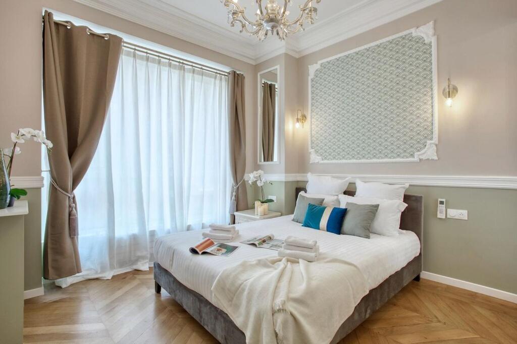 160m² 6ch-haussmannien Climatise & Ascens Appartamento